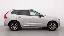 2025 (25) VOLVO XC60 2.0 B5P Plus Dark 5dr AWD Geartronic 4698297