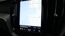 2025 (25) VOLVO XC60 2.0 B5P Plus Dark 5dr AWD Geartronic 4698326