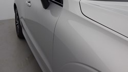 2025 (25) VOLVO XC60 2.0 B5P Plus Dark 5dr AWD Geartronic 4698339