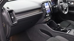 2024 (74) VOLVO XC40 2.0 B3P Plus Black Edition 5dr Auto 4660710