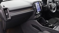 2024 (74) VOLVO XC40 2.0 B3P Plus Black Edition 5dr Auto 4660708