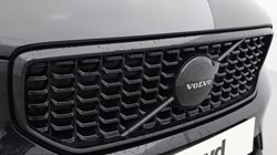 2024 (74) VOLVO XC40 2.0 B3P Plus Black Edition 5dr Auto 4660735