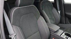 2024 (74) VOLVO XC40 2.0 B3P Plus Black Edition 5dr Auto 4660706
