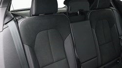 2023 (23) VOLVO XC40 2.0 B4P Ultimate Dark 5dr Auto 4667523