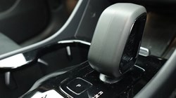 2023 (23) VOLVO XC40 2.0 B4P Ultimate Dark 5dr Auto 4667540