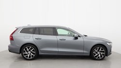 2019 (19) VOLVO V60 2.0 T5 Momentum Pro 5dr Auto 4662589