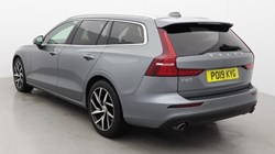 2019 (19) VOLVO V60 2.0 T5 Momentum Pro 5dr Auto 4662590