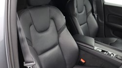 2019 (19) VOLVO V60 2.0 T5 Momentum Pro 5dr Auto 4662605