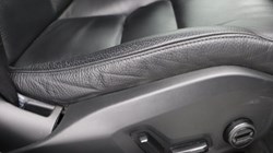 2019 (19) VOLVO V60 2.0 T5 Momentum Pro 5dr Auto 4662603