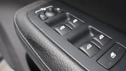 2019 (19) VOLVO V60 2.0 T5 Momentum Pro 5dr Auto 4662598