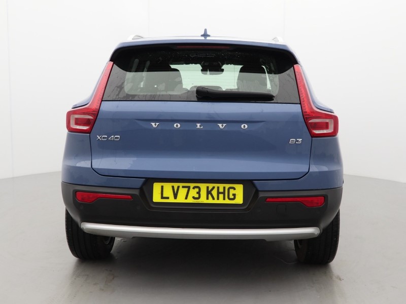 2023 (73) VOLVO XC40 2.0 B3P Core 5dr Auto 4669077