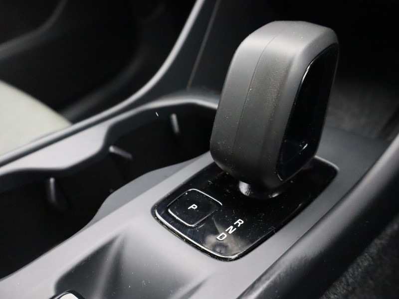 2023 (73) VOLVO XC40 2.0 B3P Core 5dr Auto 4669112