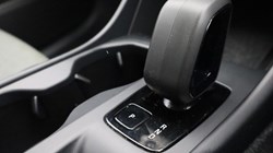 2023 (73) VOLVO XC40 2.0 B3P Core 5dr Auto 4669112