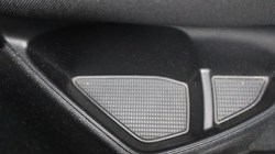 2023 (73) VOLVO XC40 2.0 B3P Core 5dr Auto 4669098
