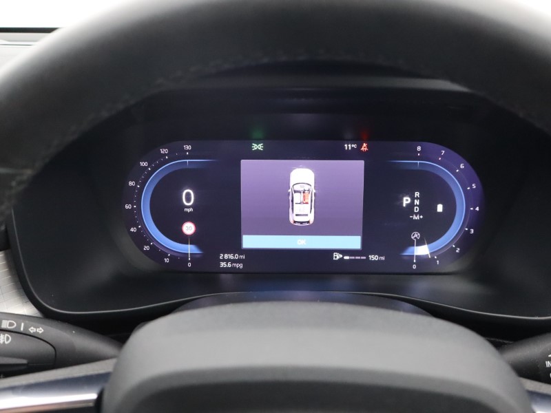 2023 (73) VOLVO XC40 2.0 B3P Core 5dr Auto 4669105