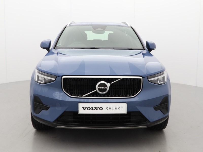2023 (73) VOLVO XC40 2.0 B3P Core 5dr Auto 4669075