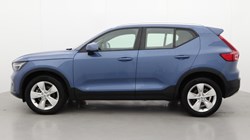 2023 (73) VOLVO XC40 2.0 B3P Core 5dr Auto 4669078