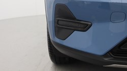 2023 (73) VOLVO XC40 2.0 B3P Core 5dr Auto 4669117
