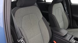 2023 (73) VOLVO XC40 2.0 B3P Core 5dr Auto 4669093