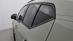 2025 (74) VOLVO XC40 2.0 B4P Plus Dark 5dr Auto*VAT QUALIFYING* 4728049