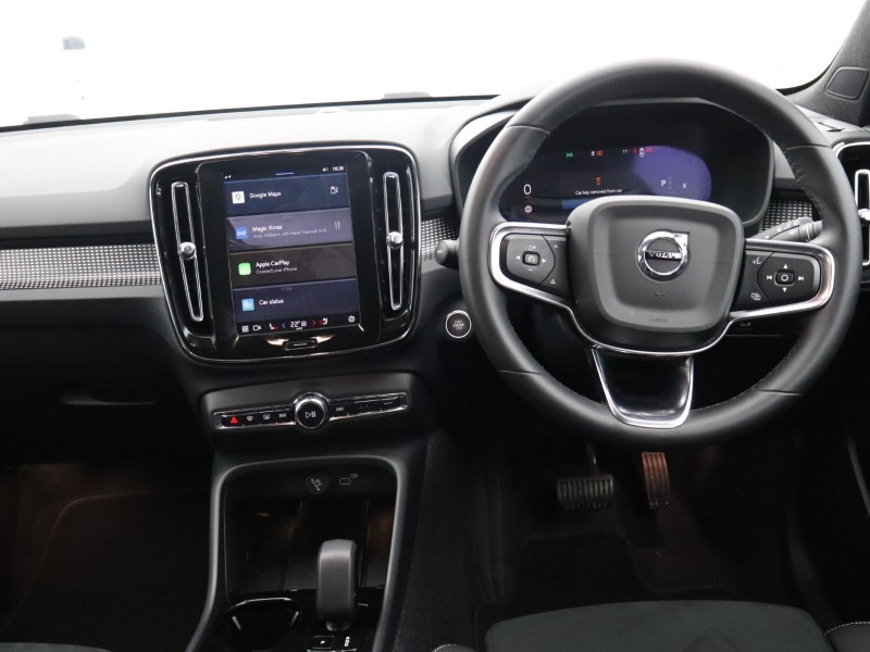 2025 (74) VOLVO XC40 2.0 B4P Plus Dark 5dr Auto*VAT QUALIFYING* 4728023