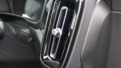2025 (74) VOLVO XC40 2.0 B4P Plus Dark 5dr Auto*VAT QUALIFYING* 4850017