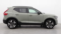 2025 (74) VOLVO XC40 2.0 B4P Plus Dark 5dr Auto*VAT QUALIFYING* 4727998