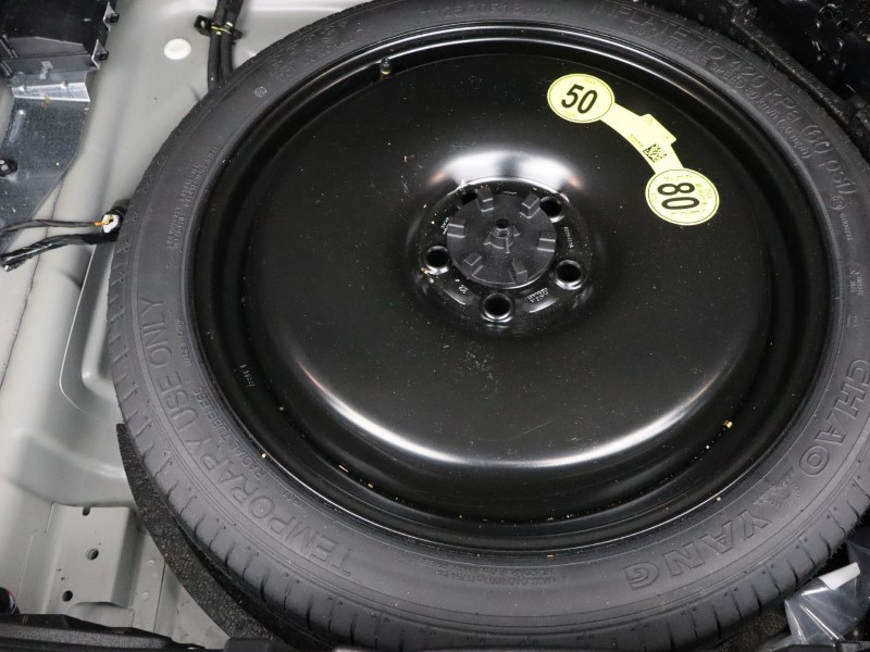 2025 (74) VOLVO XC40 2.0 B4P Plus Dark 5dr Auto*VAT QUALIFYING* 4728047