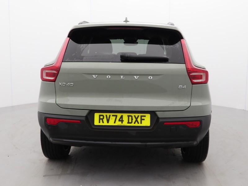 2025 (74) VOLVO XC40 2.0 B4P Plus Dark 5dr Auto*VAT QUALIFYING* 4727996