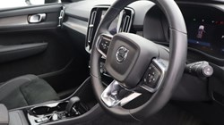 2025 (74) VOLVO XC40 2.0 B4P Plus Dark 5dr Auto*VAT QUALIFYING* 4728011