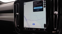 2025 (74) VOLVO XC40 2.0 B4P Plus Dark 5dr Auto*VAT QUALIFYING* 4728029