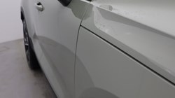 2025 (74) VOLVO XC40 2.0 B4P Plus Dark 5dr Auto*VAT QUALIFYING* 4728042