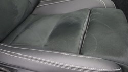 2025 (74) VOLVO XC40 2.0 B4P Plus Dark 5dr Auto*VAT QUALIFYING* 4728013