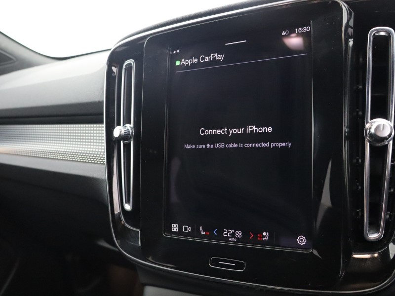 2025 (74) VOLVO XC40 2.0 B4P Plus Dark 5dr Auto*VAT QUALIFYING* 4728032