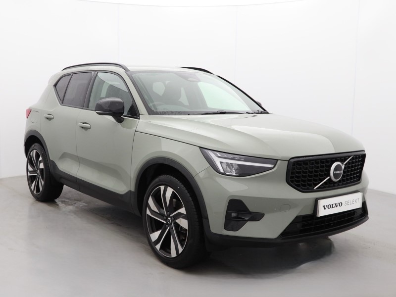 2025 (74) VOLVO XC40 2.0 B4P Plus Dark 5dr Auto*VAT QUALIFYING*