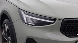 2025 (74) VOLVO XC40 2.0 B4P Plus Dark 5dr Auto*VAT QUALIFYING* 4728038