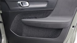 2025 (74) VOLVO XC40 2.0 B4P Plus Dark 5dr Auto*VAT QUALIFYING* 4728005