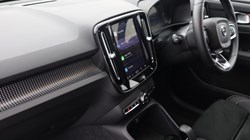 2025 (74) VOLVO XC40 2.0 B4P Plus Dark 5dr Auto*VAT QUALIFYING* 4728017