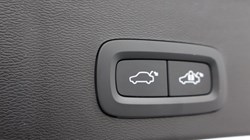 2023 (23) VOLVO XC40 1.5 T5 Recharge PHEV Ultimate Dark 5dr Auto 4684946