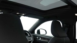 2023 (23) VOLVO XC40 1.5 T5 Recharge PHEV Ultimate Dark 5dr Auto 4850019