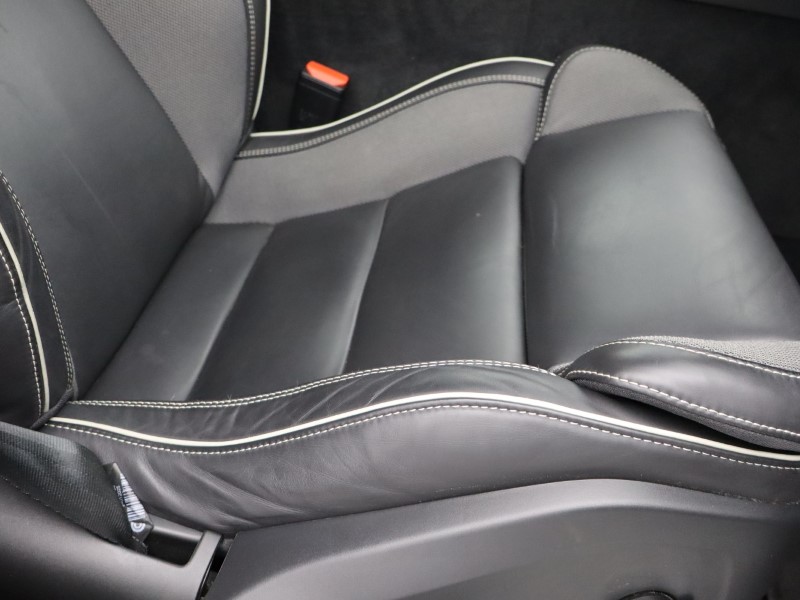 2025 (25) VOLVO XC60 2.0 B5P Plus Dark 5dr AWD Geartronic  *VAT QUALIFYING* 4708402