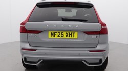 2025 (25) VOLVO XC60 2.0 B5P Plus Dark 5dr AWD Geartronic 4708385
