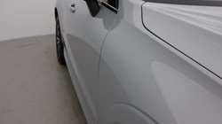 2025 (25) VOLVO XC60 2.0 B5P Plus Dark 5dr AWD Geartronic 4708433