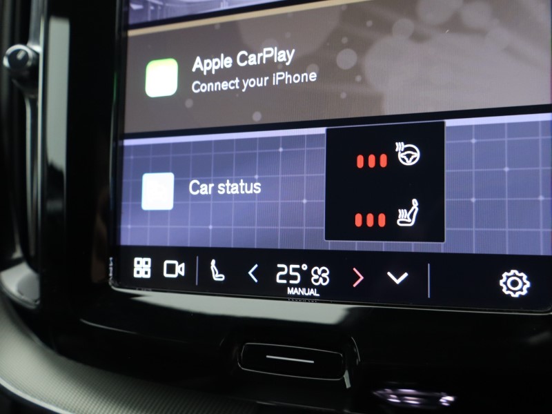 2025 (25) VOLVO XC60 2.0 B5P Plus Dark 5dr AWD Geartronic  *VAT QUALIFYING* 4708422