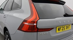 2025 (25) VOLVO XC60 2.0 B5P Plus Dark 5dr AWD Geartronic 4708434