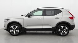 2025 (25) VOLVO XC40 2.0 B4P Plus Dark 5dr Auto 4702750