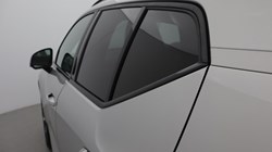 2025 (25) VOLVO XC40 2.0 B4P Plus Dark 5dr Auto 4702799