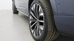 2025 (25) VOLVO XC90 2.0 T8 PHEV Ultra Dark 5dr AWD Geartronic 4701907