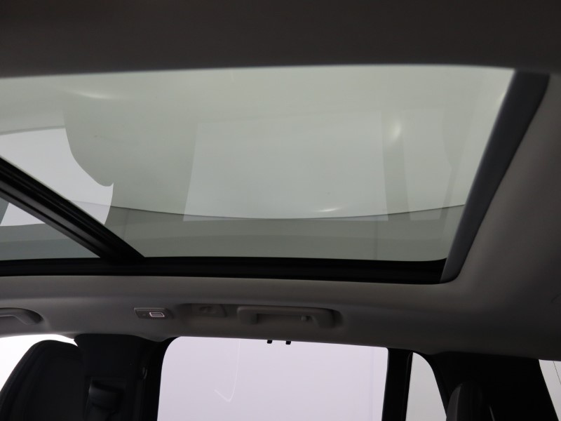 2025 (25) VOLVO XC90 2.0 T8 PHEV Ultra Dark 5dr AWD Geartronic *VAT QUALIFYING* 4701871