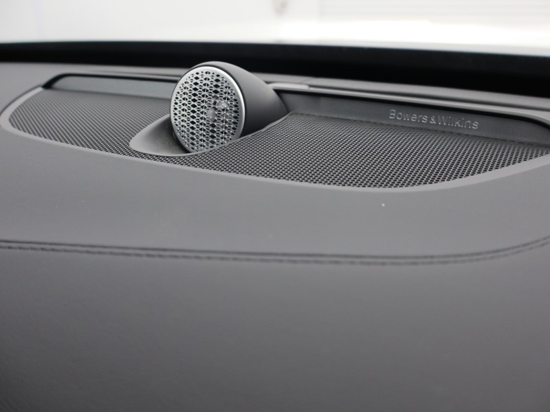 2025 (25) VOLVO XC90 2.0 T8 PHEV Ultra Dark 5dr AWD Geartronic *VAT QUALIFYING* 4701894